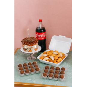 kit Festa com salgadinhos ( Serve 10 pessoas)