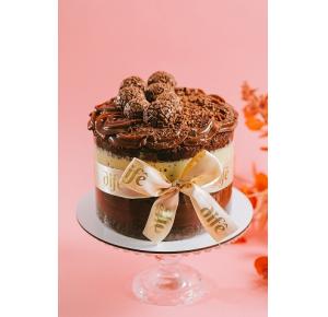 Bolo naked Maracuja com Chocolate meio amargo