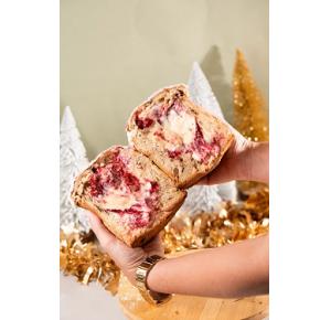 Chocotone Ninho com frutas vermelhas